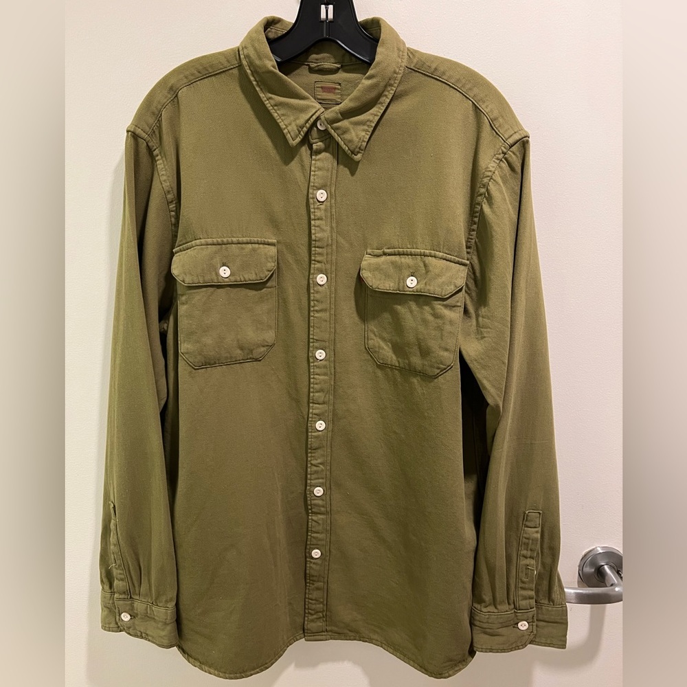 Levi’s Relaxed Fit Overshirt Size M Olive Green